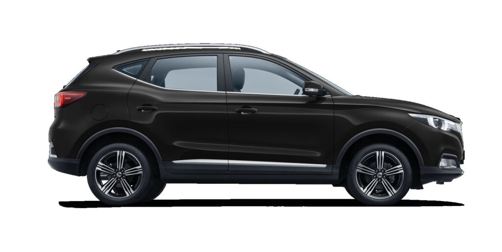 mg zs lux black colour 1.jpg